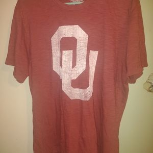 Woman's Short Sleeve Red T shirt OU Size  Large